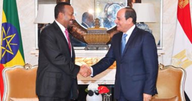 سفير مصر بأديس أبابا يؤكد الحرص على التنسيق الوثيق مع إثيوبيا إزاء مُختلف القضايا الأفريقية