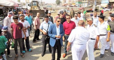 فيديو وصور.. مدير أمن الإسماعيلية يترأس أكبر حملة لإزالة الإشغالات والتعديات على الأسواق