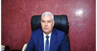 محافظ مطروح الجديد يتسلم عمله.. ويؤكد: بابى مفتوح للمواطنين لحل المشكلات