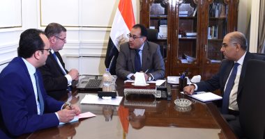 رئيس الوزراء يلتقى وزيرى قطاع الأعمال والآثار لمتابعة عدد من الملفات