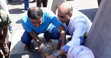 صور.. جمارك دمياط تضبط مشكاوتين مسروقتين من مسجد الرفاعى 