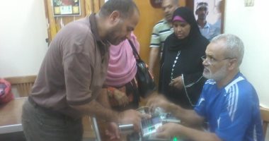 "تعليم القليوبية" تبدأ تطبيق نظام البصمة فى الحضور والانصراف للموظفين