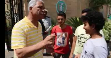 محافظ المنوفية يلتقى مجموعة من الطلاب ويحثهم على طلب العلم