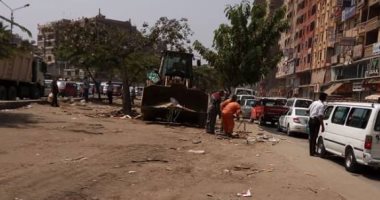 حملة لرفع الإشغالات بحى عين شمس قى القاهرة