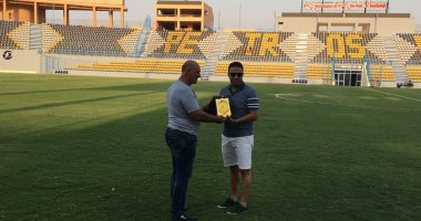 الشرطة العراقى يكرم بتروجت قبل ودية بتروسبورت