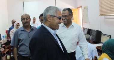 165 طالبا وطالبة سجلوا رغباتهم بمعامل جامعة جنوب الوادى بالدور الثانى