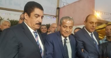 وزير التموين ومحافظ القليوبية يفتتحان معرض المستلزمات الدراسية والسلع الغذائية