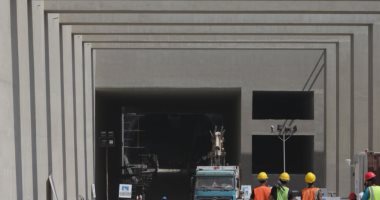 صور.. المراسلون الأجانب يشيدون بقدرة المصريين على سرعة تنفيذ أنفاق قناة السويس