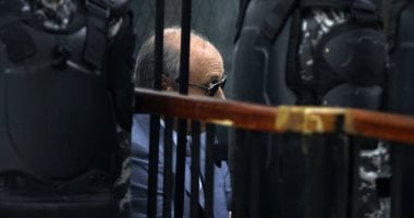 صور.. تأجيل إعادة محاكمة العادلى بـ "الاستيلاء على أموال الداخلية" لـ7 أكتوبر
