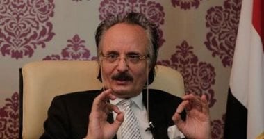 مدير مركز السموم يقترح استحداث مادة بقانون المخدرات للحد من انتشار الاستروكس