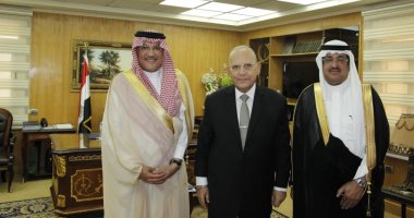 وزير العدل يستقبل القائم باعمال نظيره السعودى لبحث التعاون القضائى