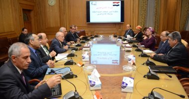لجنة من الإنتاج الحربى والتنمية المحلية والبيئة لتفعيل منظومة تدوير المخلفات