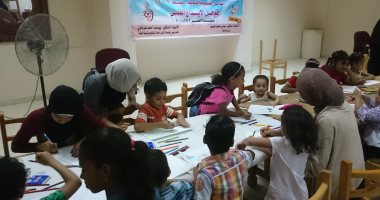 صور.. قافلة للإبداع الفنى والموسيقى والغناء بقصر ثقافة الأقصر