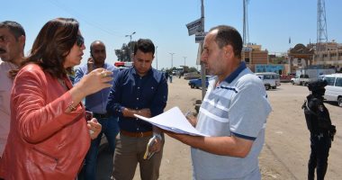 محافظ دمياط تتفقد مدينة فارسكور وتوجه برفع كفاءة الطرق والشوارع