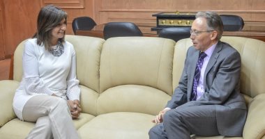 وزيرة الهجرة تلتقى السفير الأسترالى بالتزامن مع انتهاء أعماله بالقاهرة