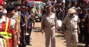 فيديو وصور.. جنازة عسكرية للعقيد أحمد الجعفرى بمسقط رأسه بالغربية