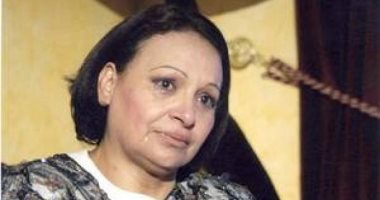 فيديو.. فنانة كويتية تستغيث لمساعدتها فى عملية قسطرة.. وفاعل خير يتكفل بعلاجها