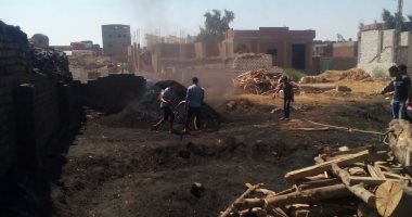 صور .. حملات جهاز البيئة تزيل 19 من مكامير كفر الشيخ المخالفة