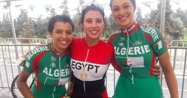 ابتسام زايد تفوز بذهبية سباق ضد الساعة فى البطولة العربية للدراجات بالجزائر