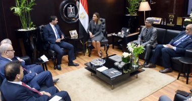 فيديو.. سحر نصر تؤكد على تسهيل الإجراءات لزيادة حجم الاستثمارات الأردنية فى مصر
