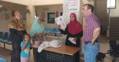 صور.. وكيل صحة الأقصر يتفقد وحدات صحية بالزينية لحل مشاكل المياة والكهرباء