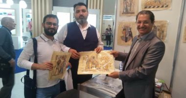 مستشار مصر الثقافى فى موسكو يطالب بترجمة إصدارات "هيئة الكتاب" للروسية