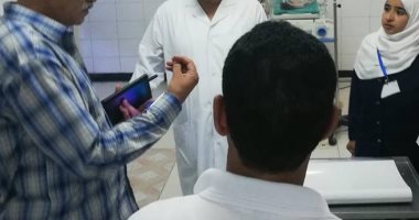 إحالة 129 طبيبا وعاملا بأسيوط للتحقيق لتغيبهم عن العمل