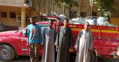 ضبط 4 أشخاص سرقوا 2 طن كابلات وحديد أبراج كهرباء بأسوان.. صور