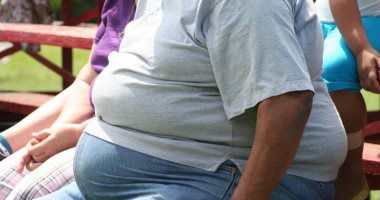 كيف تؤثر زيادة الوزن وتراكم دهون البطن على علاقتك الزوجية؟