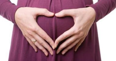 عشان صحتك انتى والجنين.. اعرفى المفروض تاكلى إيه خلال شهور الحمل