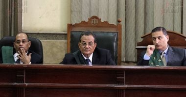 تأجيل محاكمة  102 متهم بالتجمهر أمام قسم شرطة المقطم 