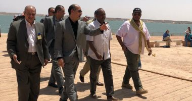 صور.. الفريق يونس المصرى يتفقد مطارى أبو سمبل وأسوان
