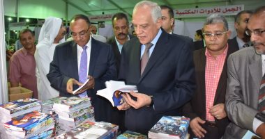 الغرفة التجارية بالجيزة: تخفيضات تصل لـ50% بمعارض "العودة للمدارس"