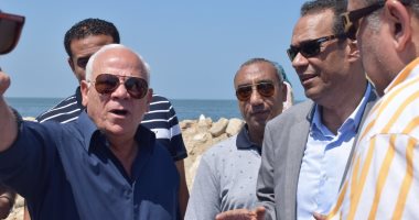 صور.. محافظ بورسعيد يتفقد أعمال تجهيز الموقع الجديد لمنفذ الجميل  