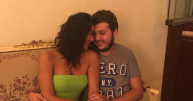 "سمن على عسل".. انتهاء الخلاف بين نادين الراسى وابنها بعد اتهامه بضربها