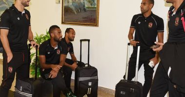 بعثة الأهلي تؤدى صلاة الجمعة فى فندق الإقامة بغينيا