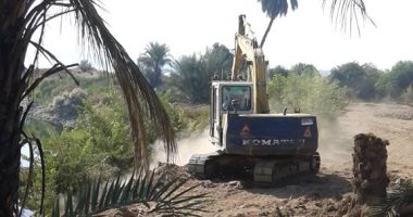 "حماية النيل" بالأقصر تنفذ 4 قرارات إزالة وردم لحالات تعدى على مجرى النهر