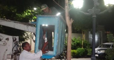 مجلس مدينة الأقصر يستكمل أعمال تطوير إنارة الممشى السياحى