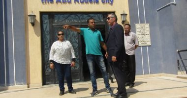 صور.. تركيب 45 كاميرا مراقبة بالوحدة المحلية لمدينة أبو رديس