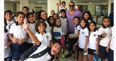 ماجد المصرى يحتفل بعيد ميلاد نجله آدم فى المدرسة
