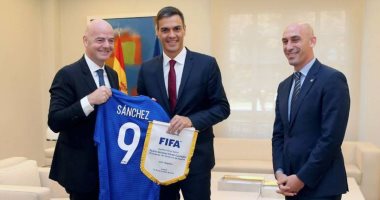 إسبانيا تنضم لسباق استضافة كأس العالم 2030