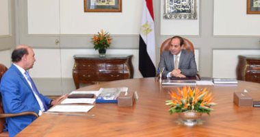 السيسي يوجه بتسهيل أعمال المستثمرين بالمنطقة الاقتصادية لقناة السويس