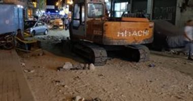 قارئ يشكو وجود حفار متوقف عن اصلاح هبوط ارضى بالعصافرة الاسكندرية 