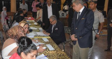 محافظ المنيا يشهد مراسم إجراء القرعة العلنية على 520 وحدة سكنية بعمارات الأوقاف