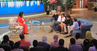 صور.. "ميدو" يكشف كواليس استعانته بـ "طبيب نفسي" لإنقاص وزنه في "معكم"