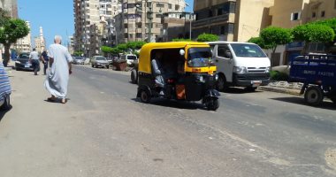 القبض على عاطلين لسرقتهما هاتف محمول و600 جنيه من سائق "توك توك" بالبساتين