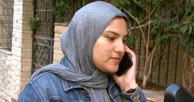 شاهد.. "نور" فتاة تعمل فى توصيل الطلبات بـ" الاسكوتر " فى الإسكندرية