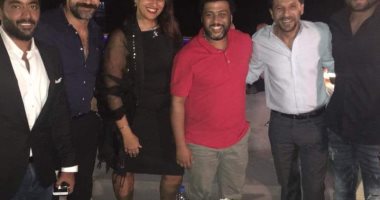 صور جديدة تجمع أبطال فيلم "الممر" للمخرج شريف عرفة