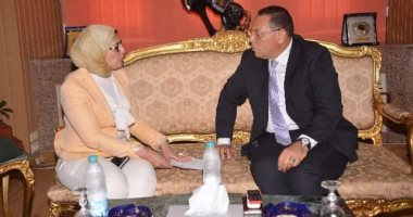 وزيرة الصحة تغادر الشرقية عقب تفقد حالات ضحايا الغسيل الكلوى