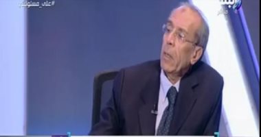مدير معهد الكلى السابق يعلق على واقعة مستشفى " ديرب نجم "